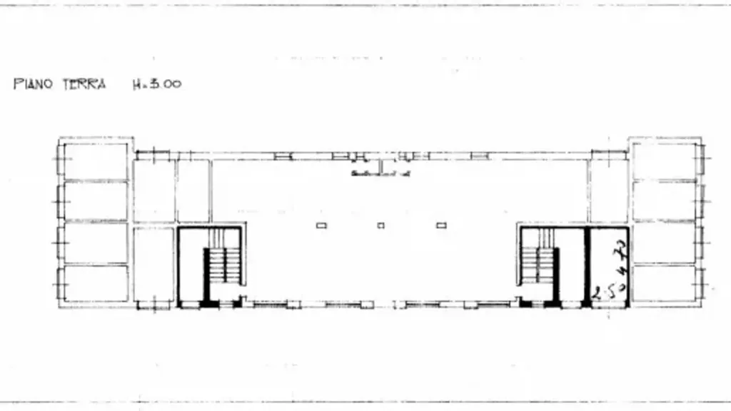 Plan - Rear-Facing Apartment with Balcony in Carpi