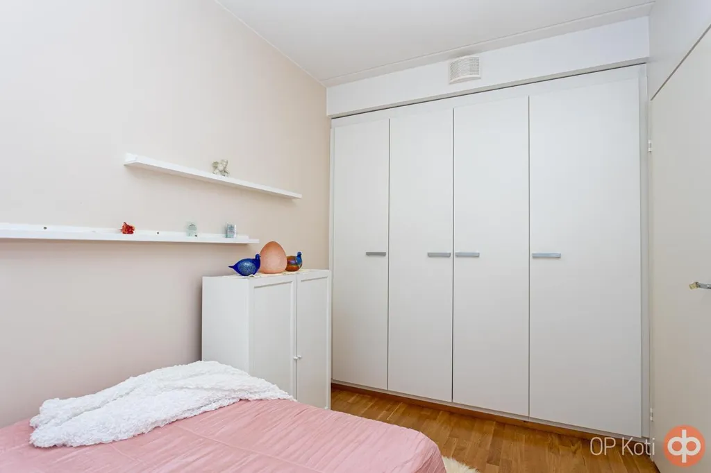 Magamistoad - Basement Apartment with Terrace in Kuopio