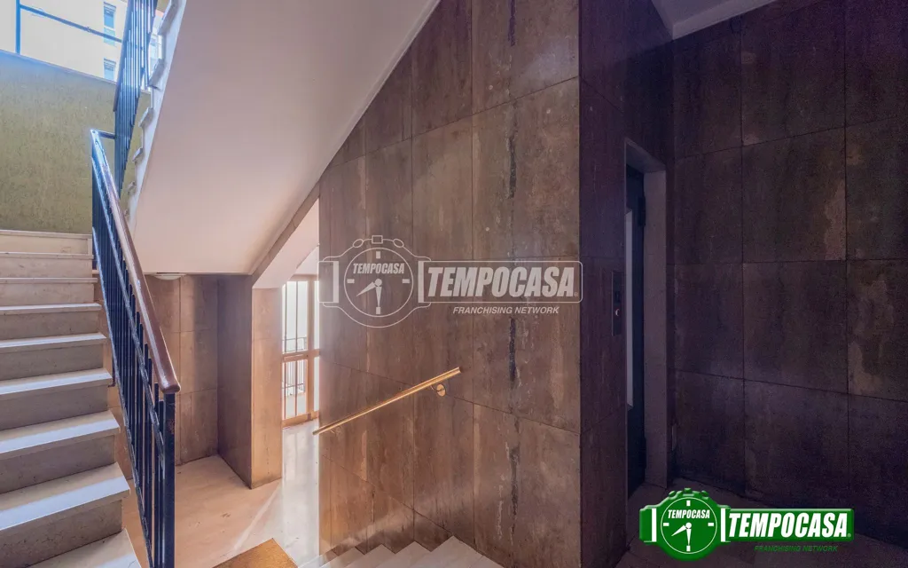 Pièces - Rear-Accessed 2-Bedroom Flat in Milan