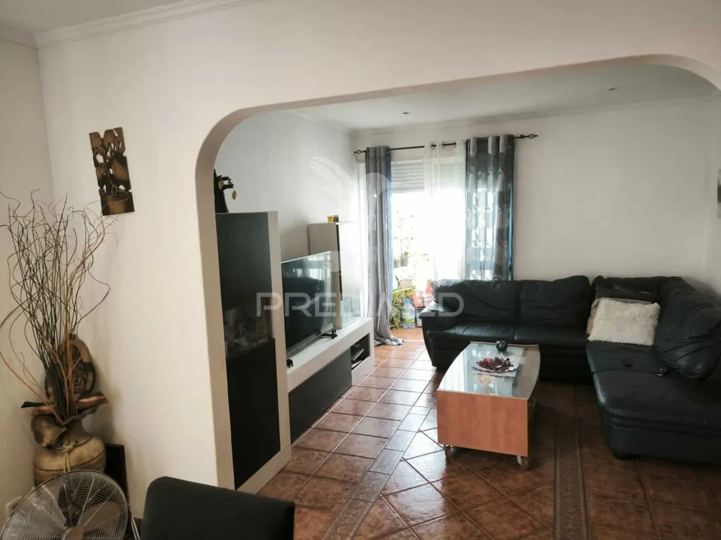 Living Room - Converted T2 Apartment with Varandas in Sacavém Centre