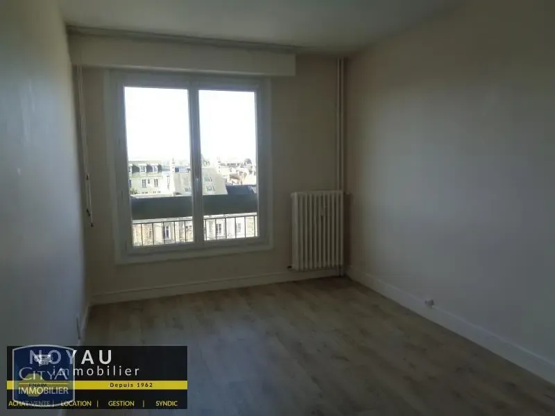 Pièces - Appartement avec Balcon et Parking à Alençon