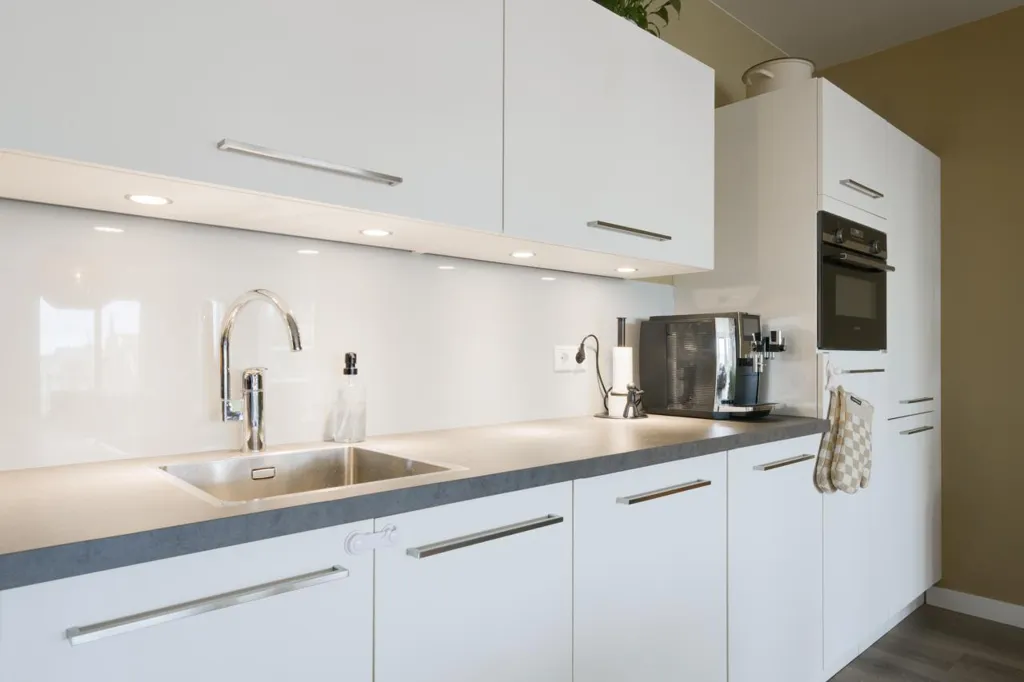 Cuisine - Luxury Waterfront Apartment in Doetinchem
