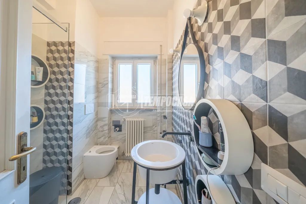 Salles de bain - Rustic-Style Flat with Sea View in Ladispoli