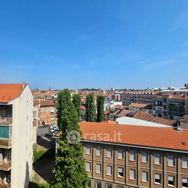 Rõdu - Central Penthouse with City View in Asti