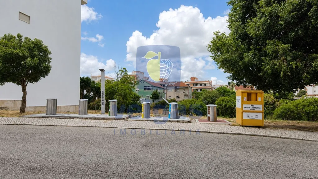 Esterno - Urban Land with Development Potential in Alverca