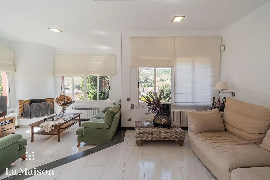 Living Room - Luxury House with Pool in Arenys de Munt