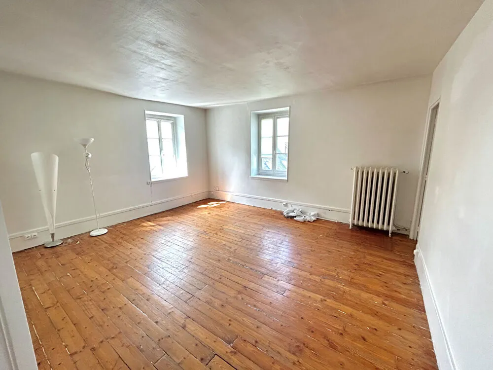 Toad - Bright 2-Bedroom Apartment in St Germain en Laye