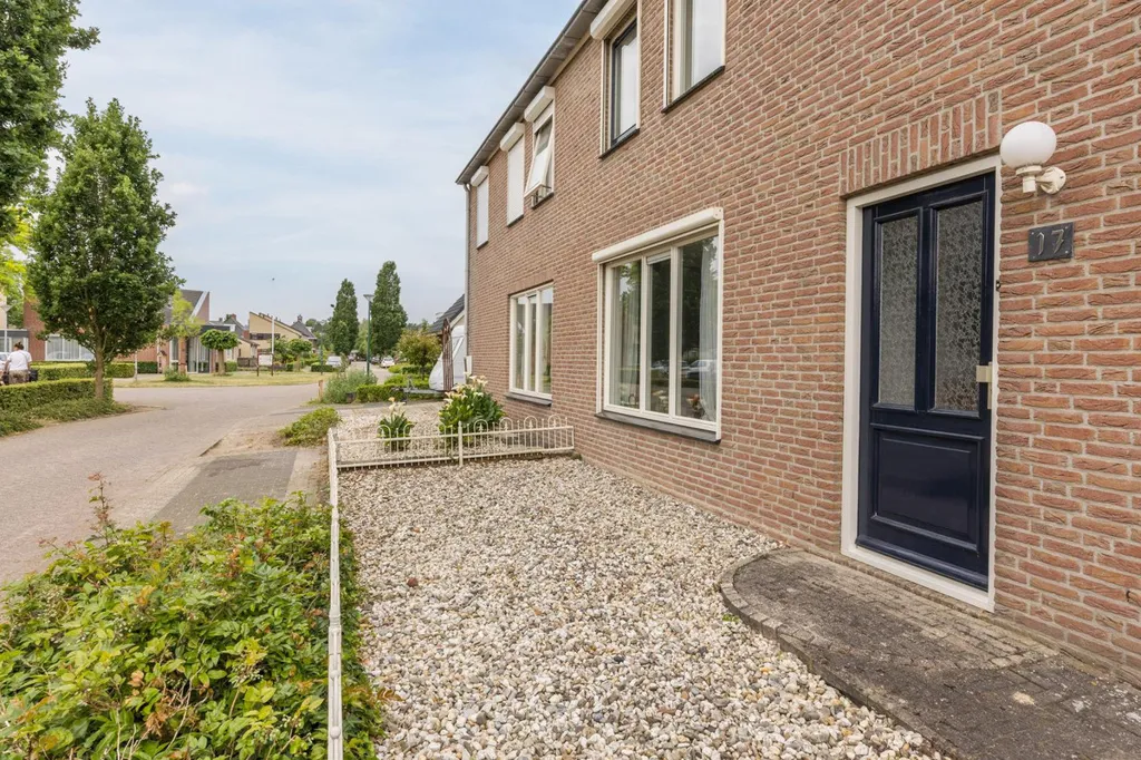 Extérieur - Two-Storey House with Pergola in Loosbroek
