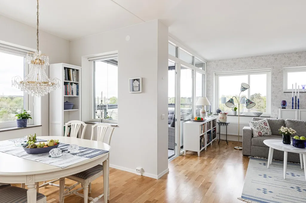 Söögituba - Apartment with River View in Mjölby