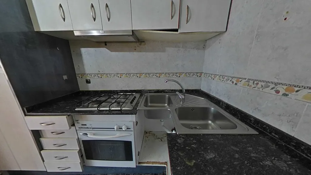 3 magamistoaga korter asukohas Terrassa