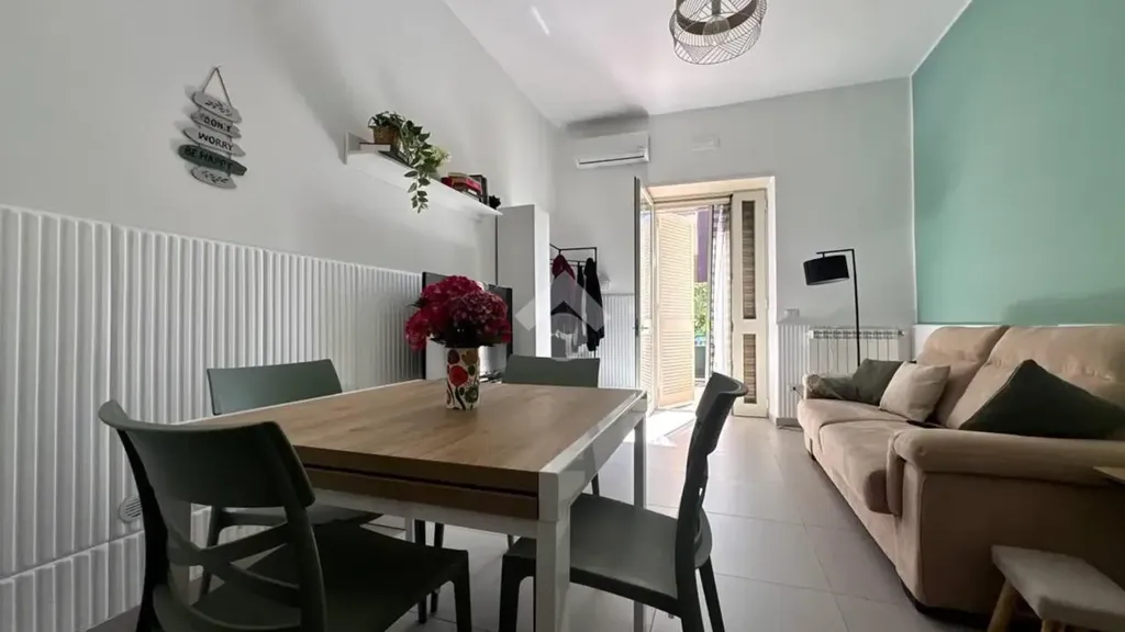 Söögituba - Rented Duplex with Outdoor Space in Aversa