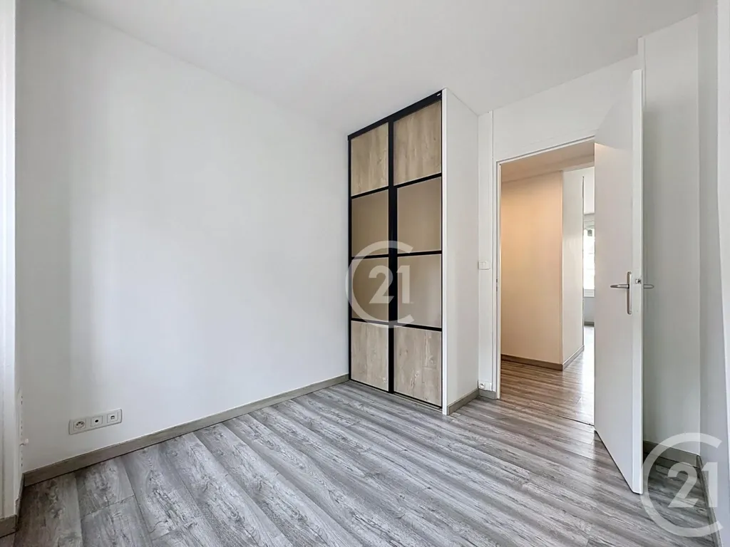 Pièces - Appartement F2 avec Balcon à Rouen Rive Droite