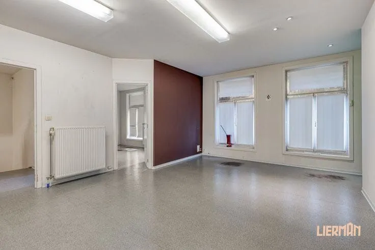 Toad - Commercial Property with Development Potential in Aalst