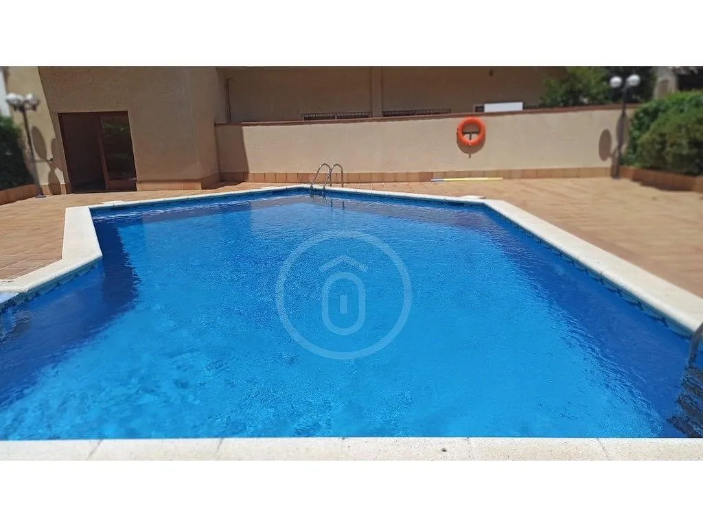 Piscina - Turistically Licensed Flat in Tossa de Mar
