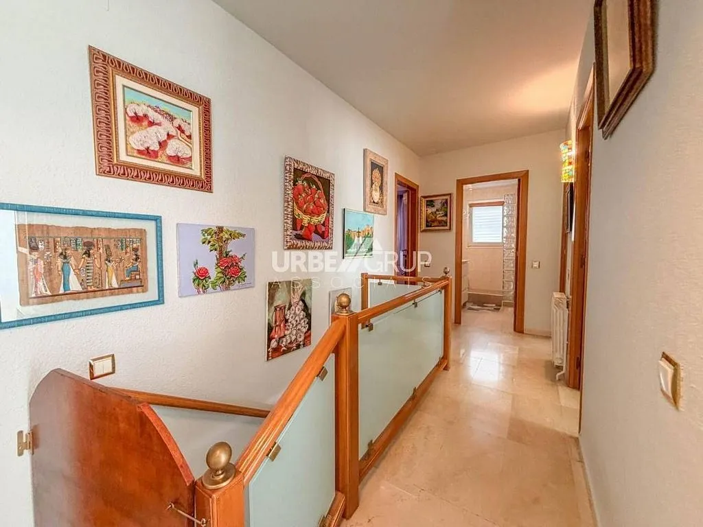 Entrée - Luxury House with Pool in Castellbisbal