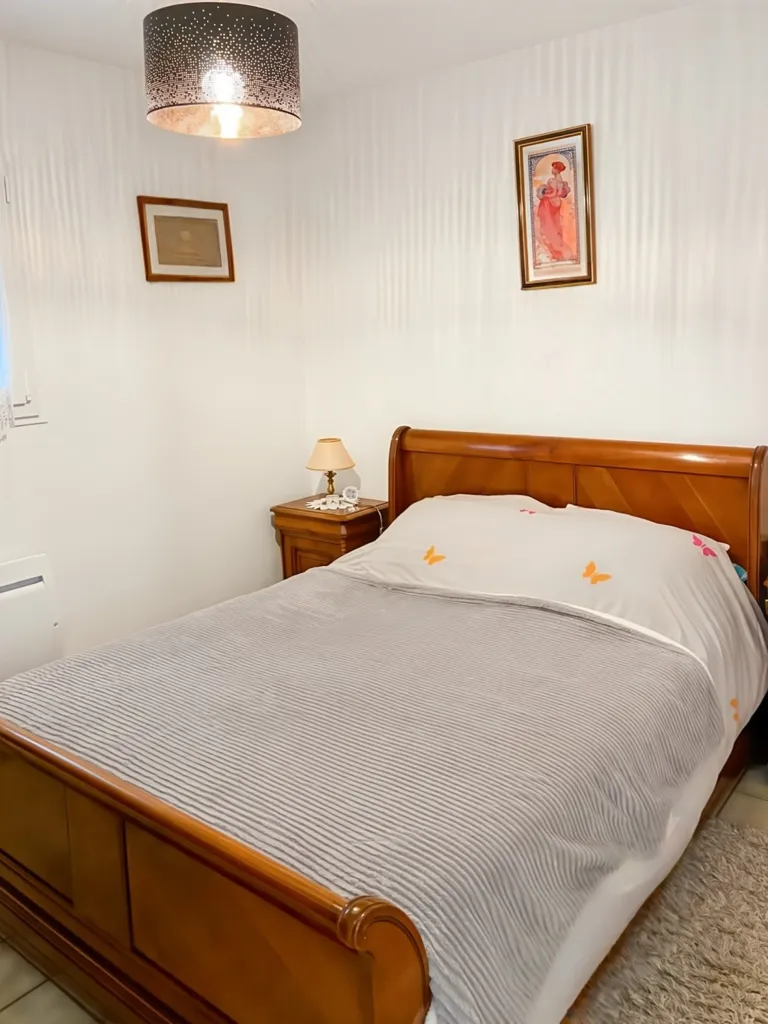 Magamistoad - 2-Bedroom House with Garden in Brie-Comte-Robert