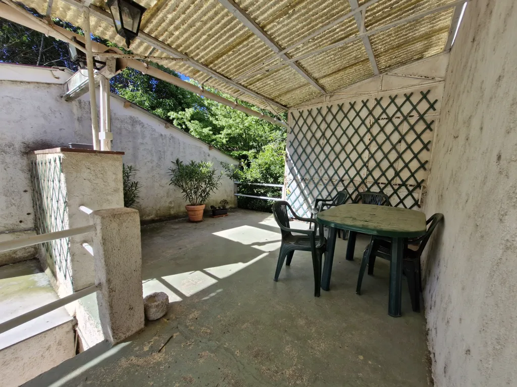 Terrass - Duplex House with Two Apartments in Tourrette-Levens