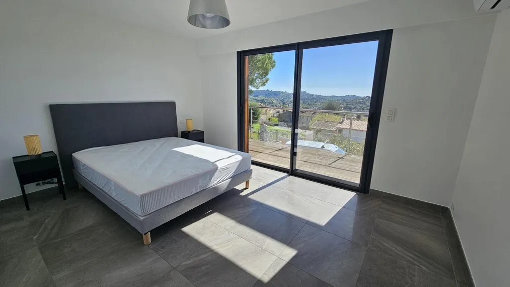 Bedrooms - Contemporary House with Hill Views in La Colle-sur-Loup