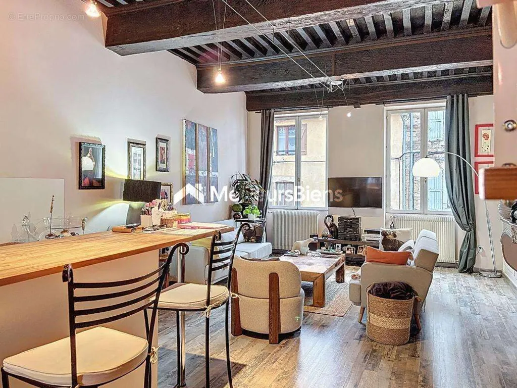 Dining Room - Charming Village House in Thoissey