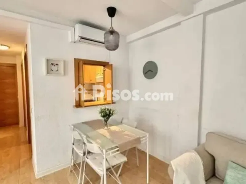 Söögituba - Apartment with Air Conditioning in Chueca, Madrid