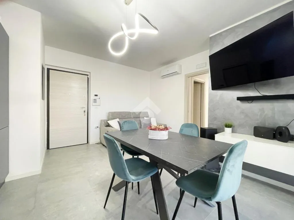 Söögituba - Modern Apartment with Balcony in Central Vasto