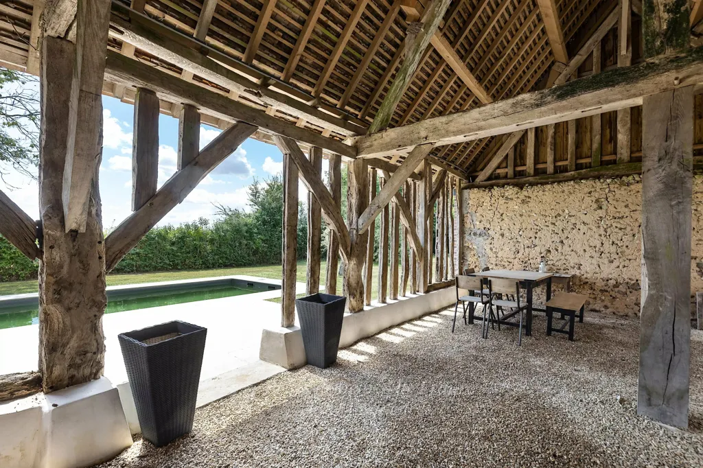 Terrass - Renovated Character Home with Pool in Perche