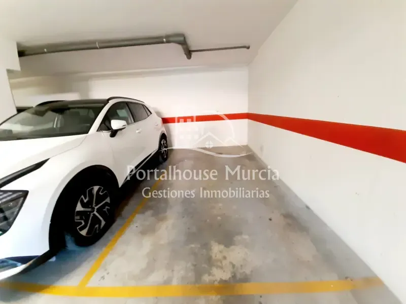 Garage - New Flat with Patio in Archena