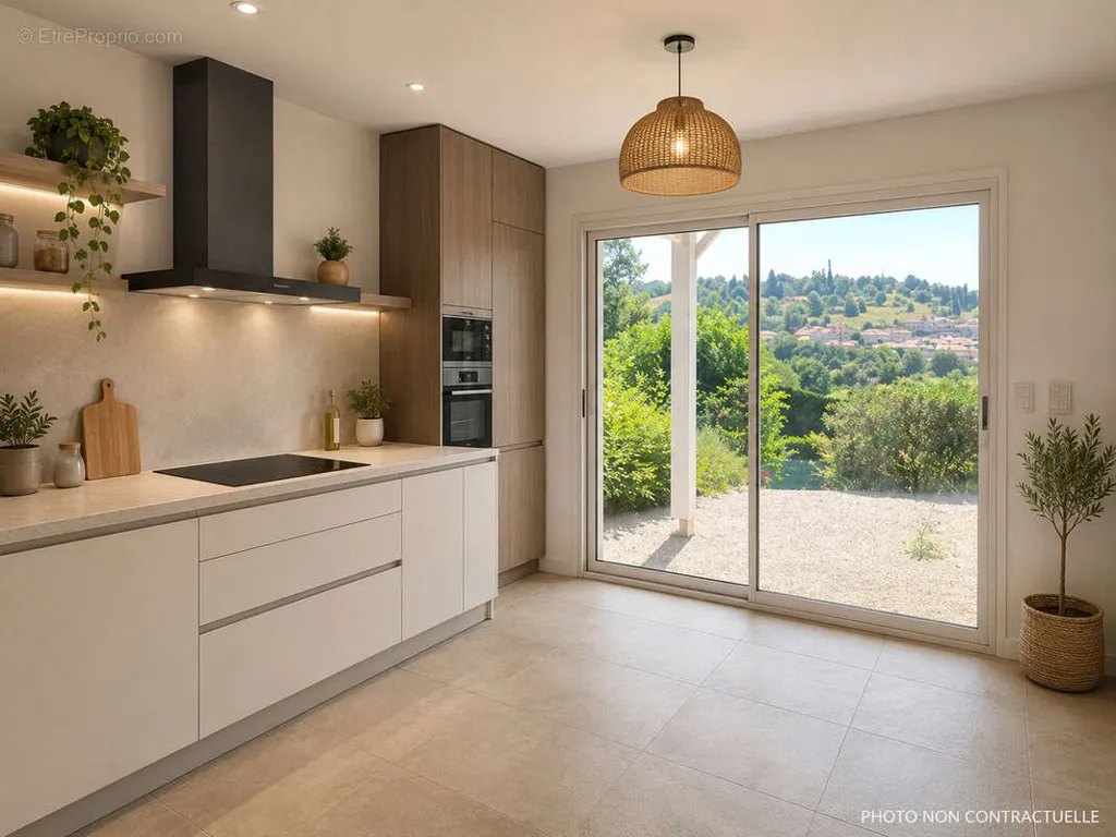 Cucina - House with Golf View and Pool near Saint-Etienne