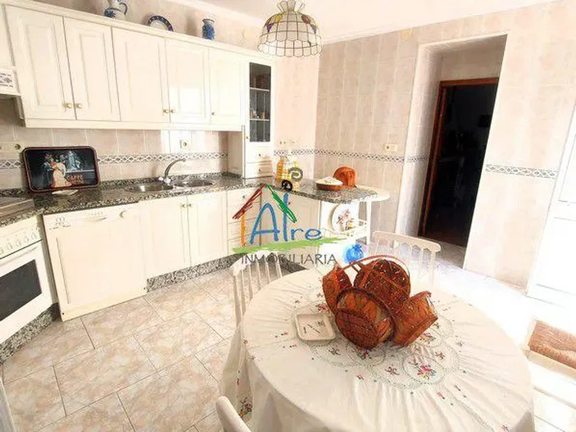 Cuisine - Corner Chalet with Two Entrances in Cala, Huelva