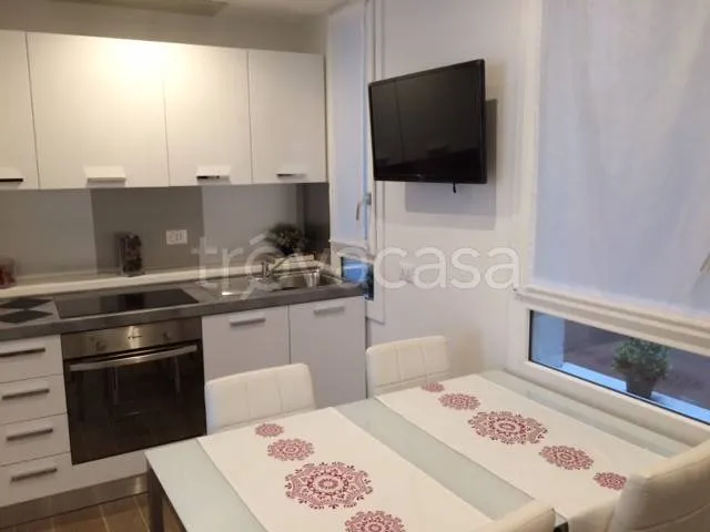 Cuisine - Apartment with Balcony in Modena Centre