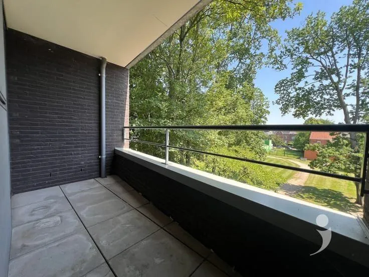 Flat with Park View in Herent