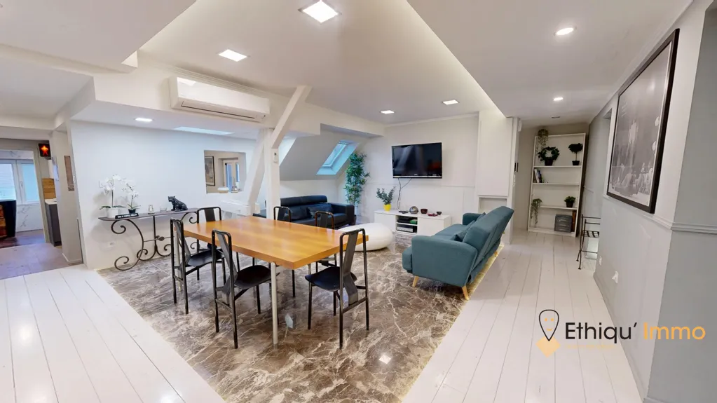 Salle à manger - Appartement Lumineux avec 2 Chambres à Strasbourg