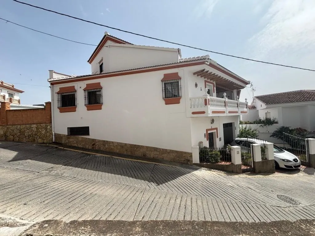 Exterior - Villa with Sea View and Pool in Cómpeta