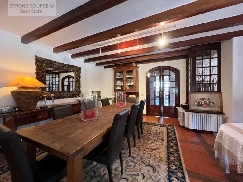 Salle à manger - Luxury Detached Villa with Pool in Casal das Figueiras