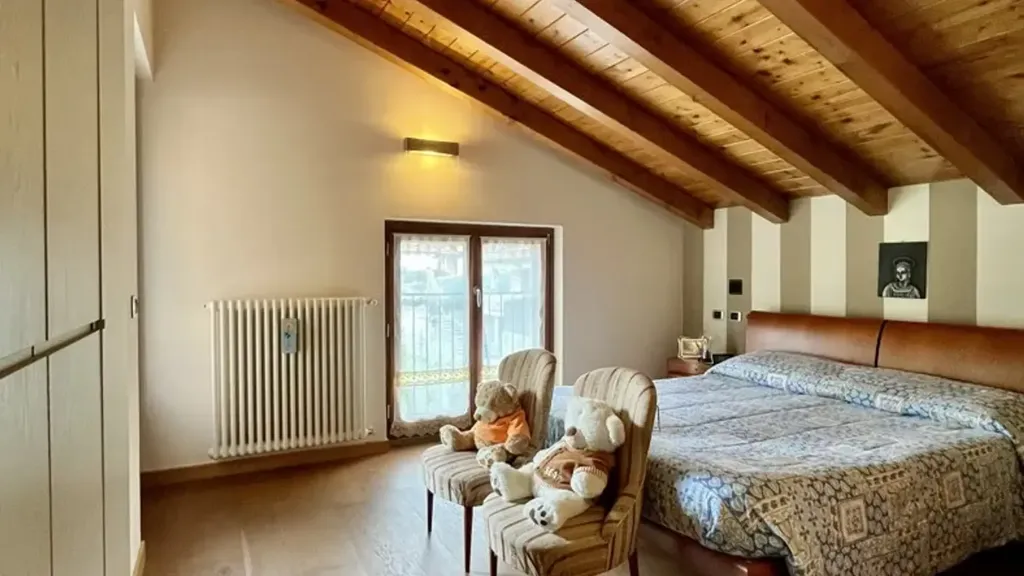 Chambres - Villa with Panoramic Balcony in Valle Intelvi