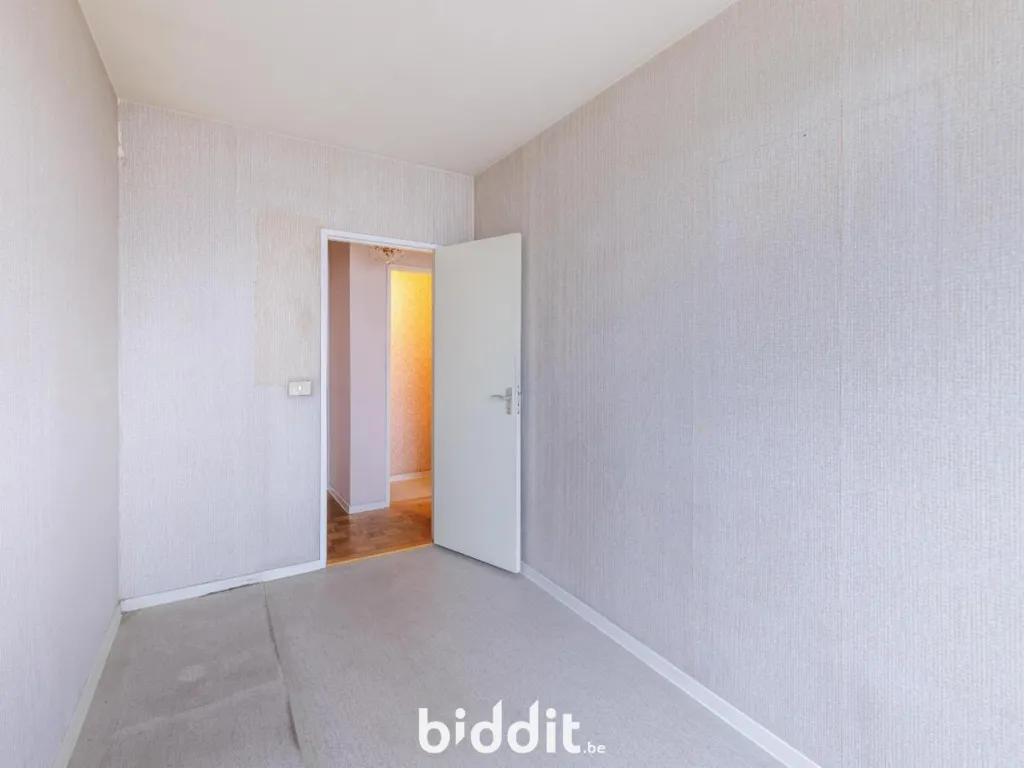 other_room