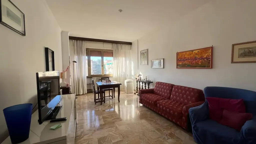 Séjour - 6-Bedroom Apartment with Garden View in Florence