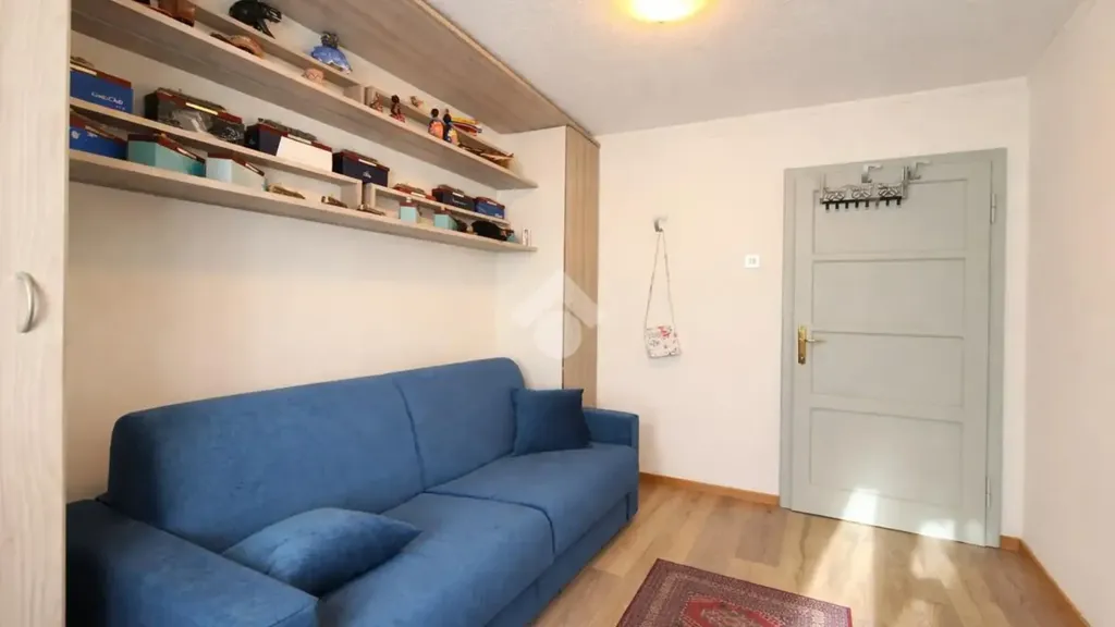 Séjour - Trilocale with Private Garden in Grosio