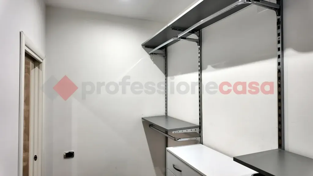 Rooms - Rusticated Flat with Balcony in Portici