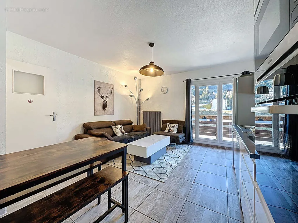Söögituba - Apartment with Balcony in Les Angles