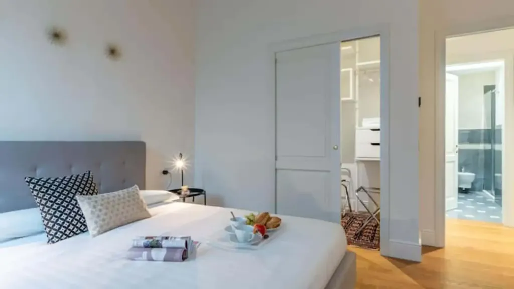 Modern Furnished Studio in Florence Centre