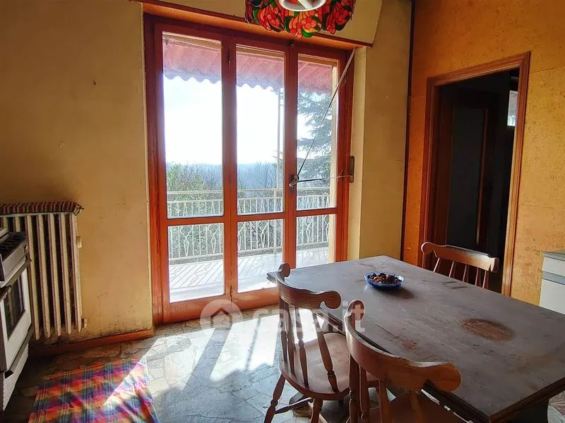 Salle à manger - Panoramic Villa with Terraces in Villa San Secondo