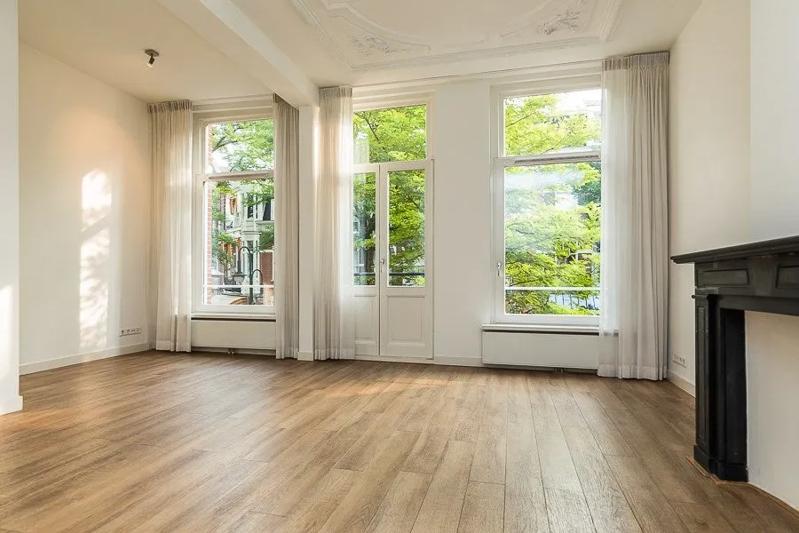 Elutuba - Furnished 4-Bedroom Apartment in Amsterdam