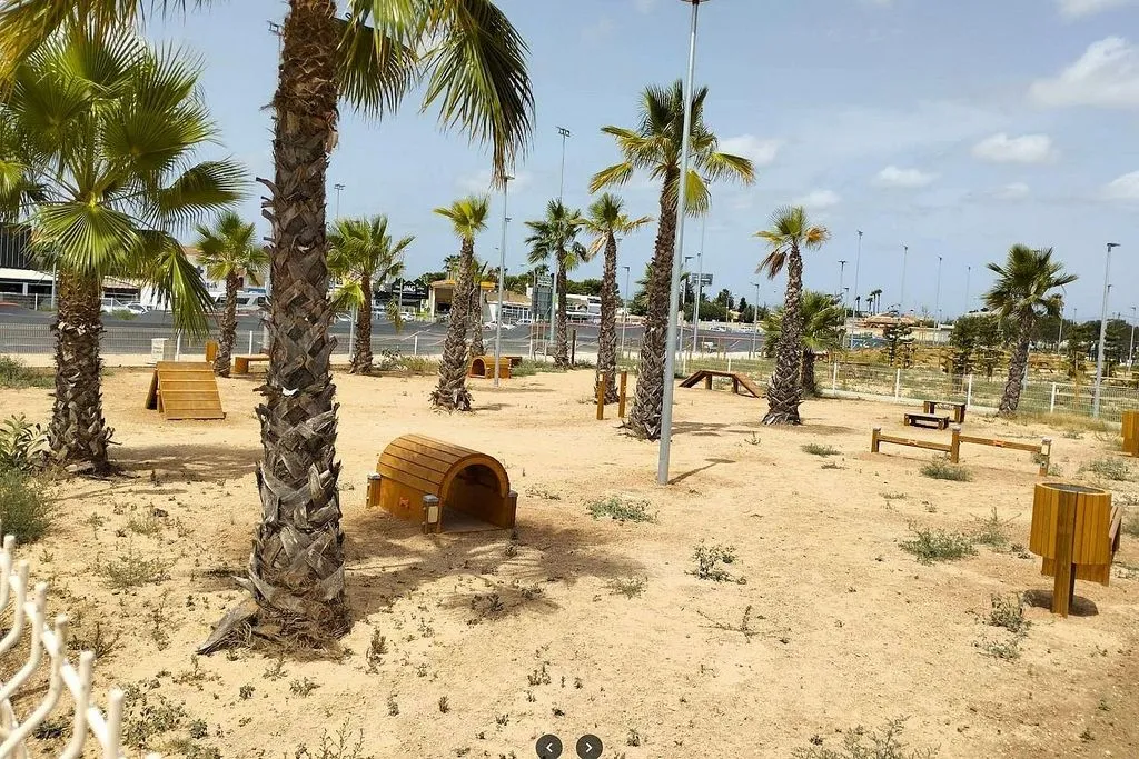 Garden - Chalet with Pool and Sea View in El Chaparral