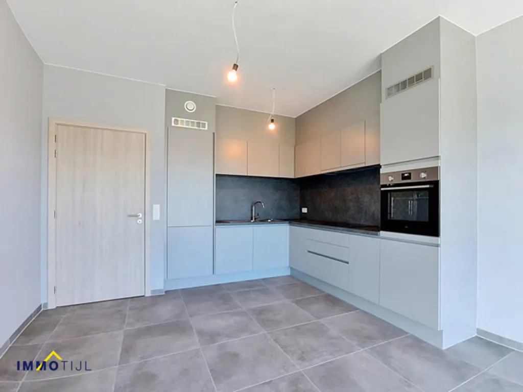 Köök - Corner Apartment with Terrace in Aalst