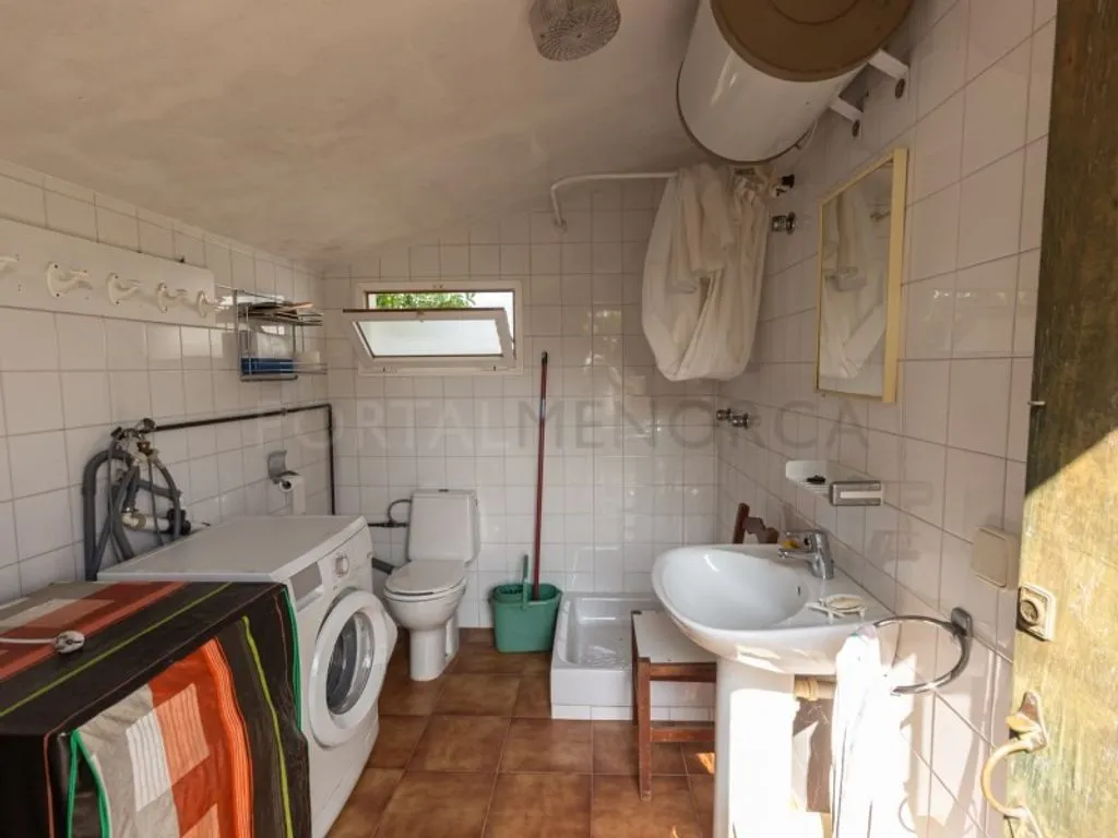 Utility Room - Luxury Farmhouse with Pool near Mahon