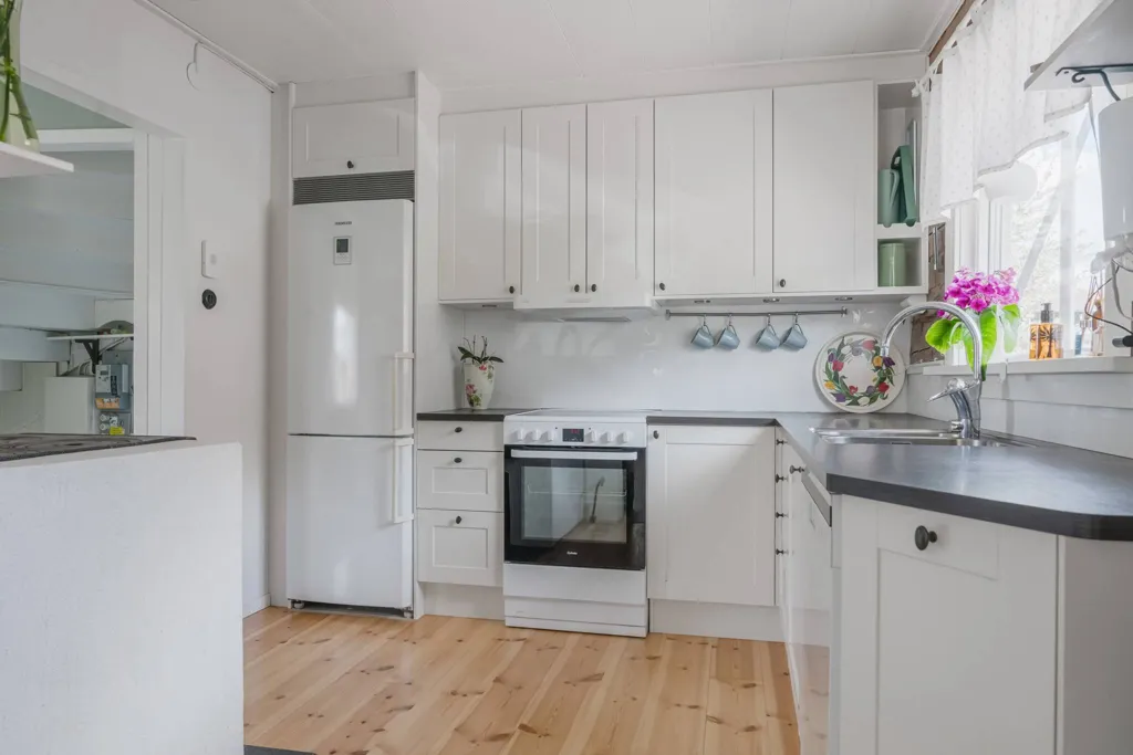 Cuisine - Timmer Villa in Dalarna with Balcony