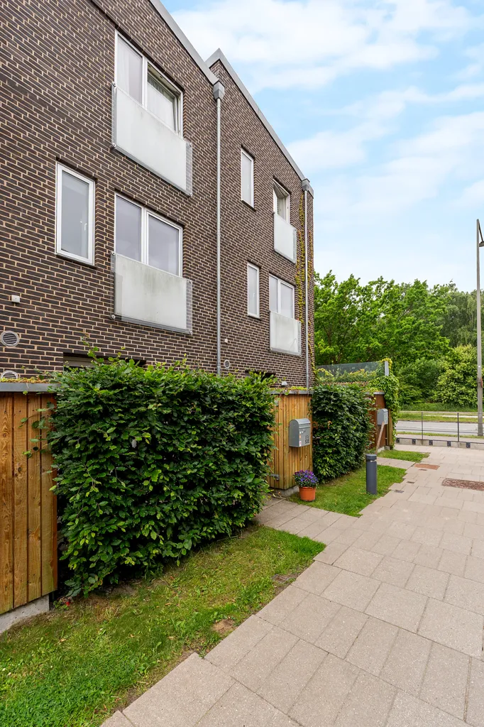 Esterno - Modern Rowhouse with Garden in Ørestad