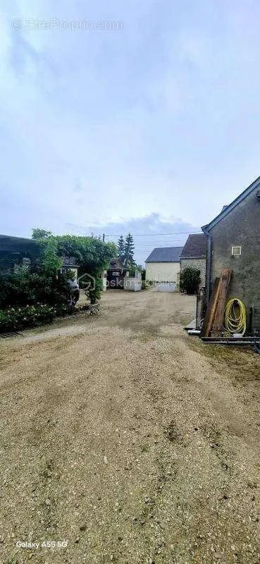 Extérieur - Maison avec Jardin et Carport à Ascheres-le-Marché