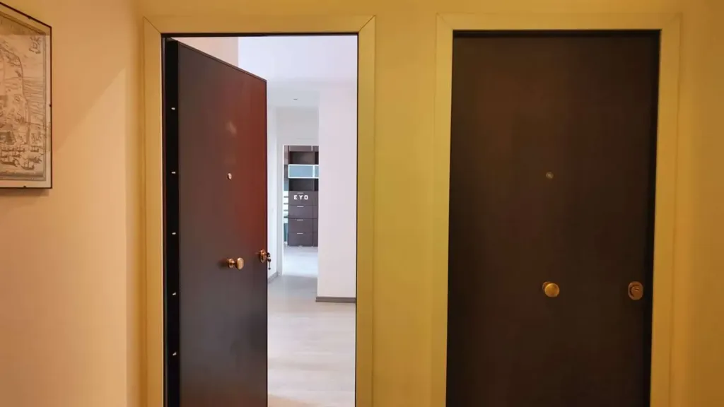 Entrée - Rented Duplex with Balcony in Catania Centre